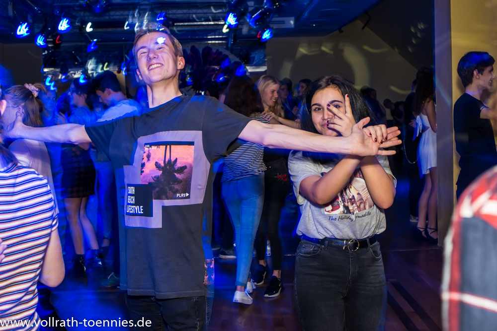 2019 11 09 Tanzparty Jugend 0141